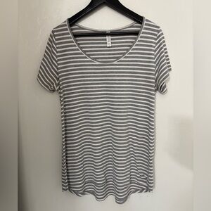 LuLaRoe Gray and White Striped Short Sleeve Top